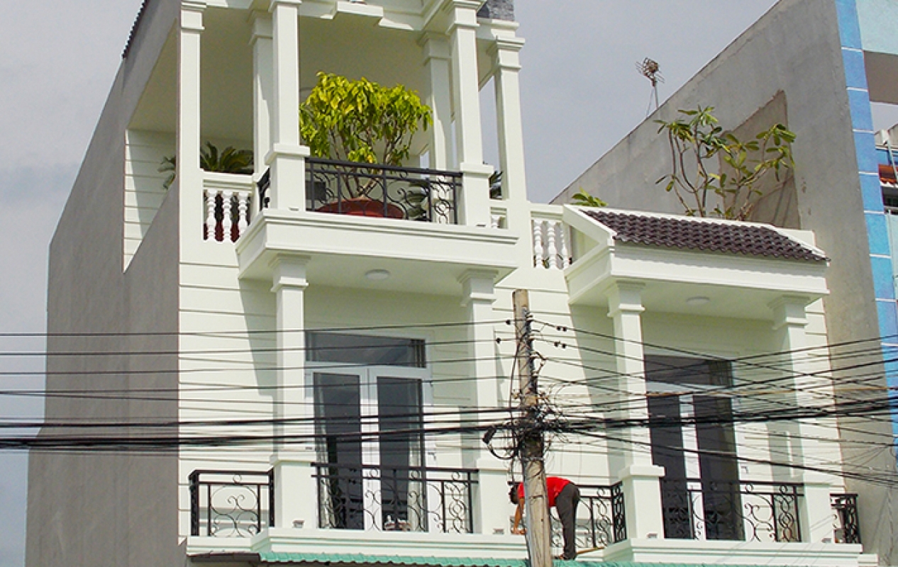 Mẫu nhà phố 2 tầng 9x25m2 có  gara xe sân thượng ở Thạnh Hoá Long An